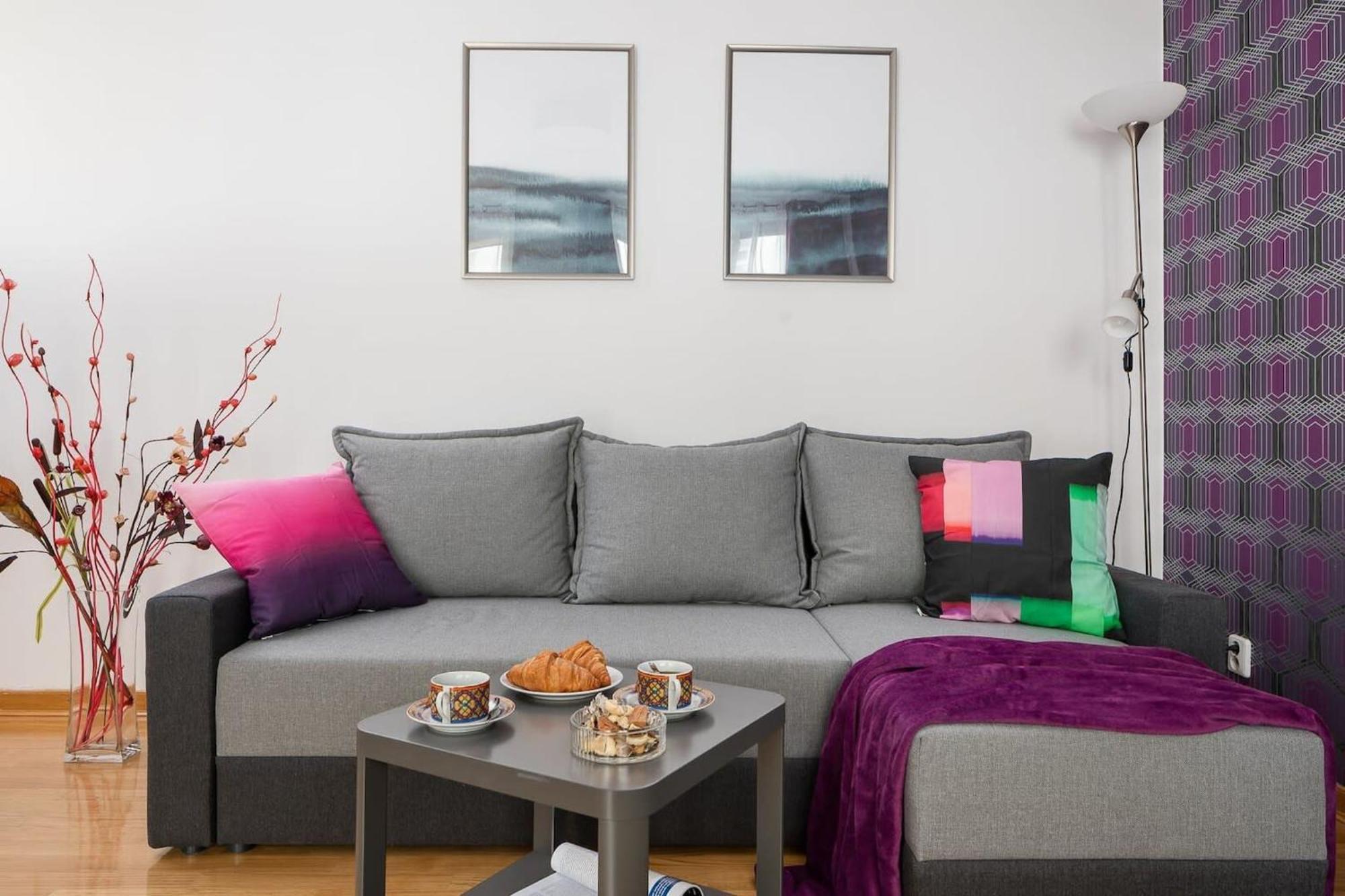 Elektoralna 12A - Colorful Apartment With Balcony By Noclegi Renters Varsóvia Exterior foto